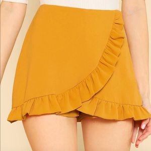 Ruffle wrap skort